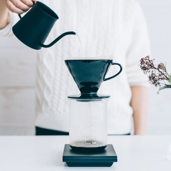 Permanent kaffefilter - återanvändbart kaffefilter Hario - KDC-02-B - V60 Kasuya kaffebryggare - Svart