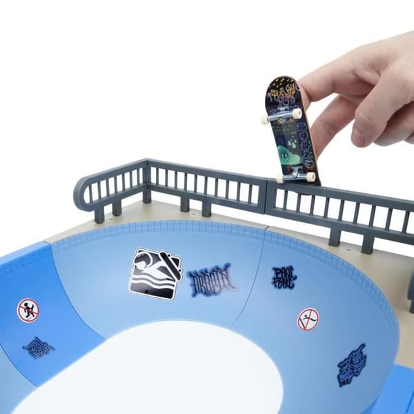 Tech Deck - Mega Bowl X-Connect - Large Modular Skate Park - Daewon Song Skate ingår
