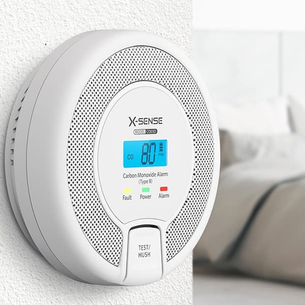 X-Sense CO03D karbonmonoksiddetektor med LCD-display og utskiftbare batterier