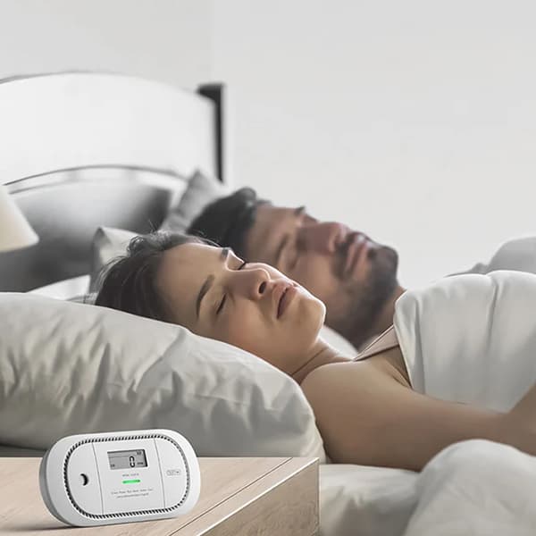 X-Sense XC01-R kuliltedetektor med udskifteligt batteri og LCD-display