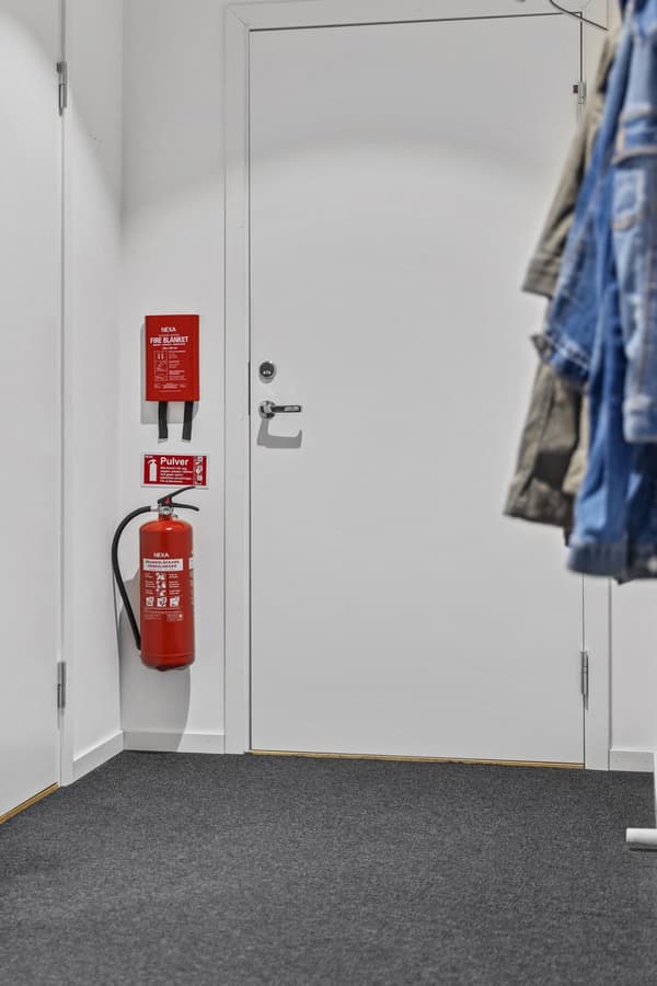 Brandsläckare NEXA 6Kg pulver röd 43A
