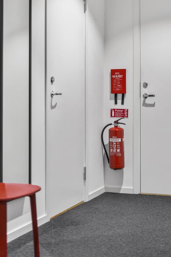 Brandsläckare NEXA 6Kg pulver röd 43A