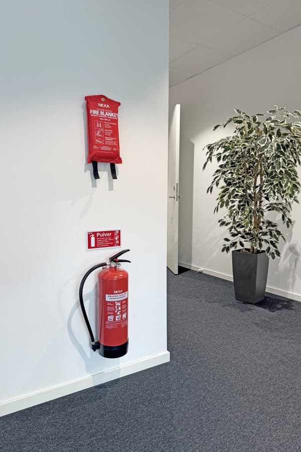 Brandsläckare NEXA 6kg pulver röd 55A