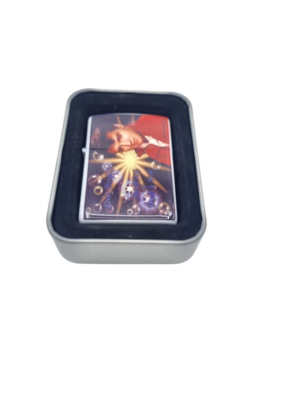 Elvis-Benzin lighter