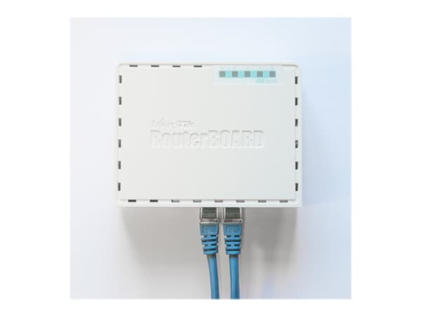 MikroTik RouterBOARD hEX RB750Gr3 - Ruter - 4-ports switch - 1GbE