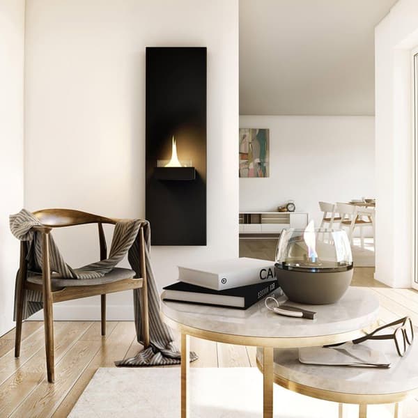 Stor väggmonterad svart Tenderflame kamin