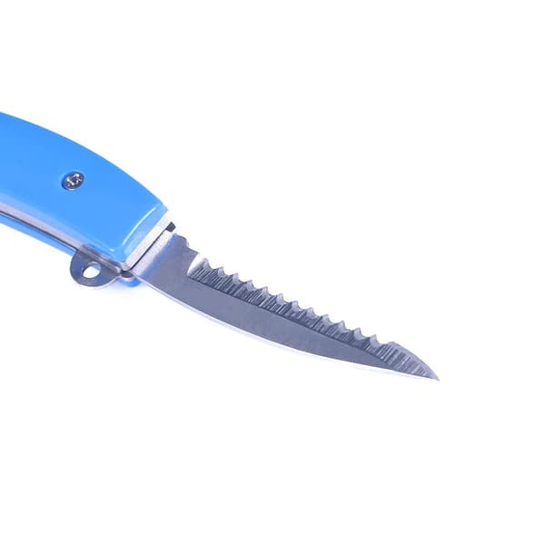 Praktisk fisketang med innebygde kniver