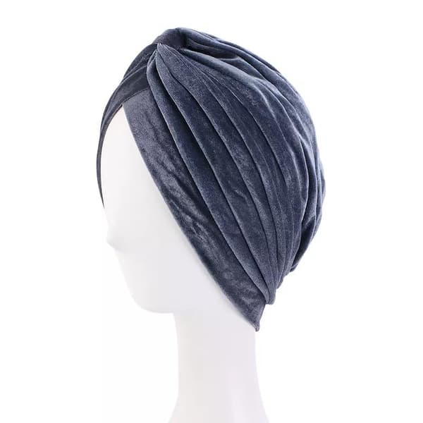Turban in luxurious velvet in several colors hat
