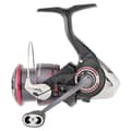 Miniatyrbild 1 av 2: Daiwa Haspelrulle Fuego 2023 Lt Silver 2000SXH
