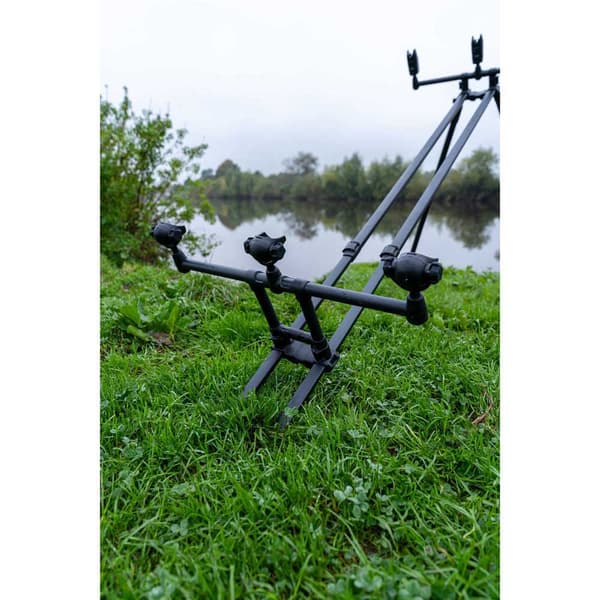 Korum Deluxe 3 Rod Kolmijalka