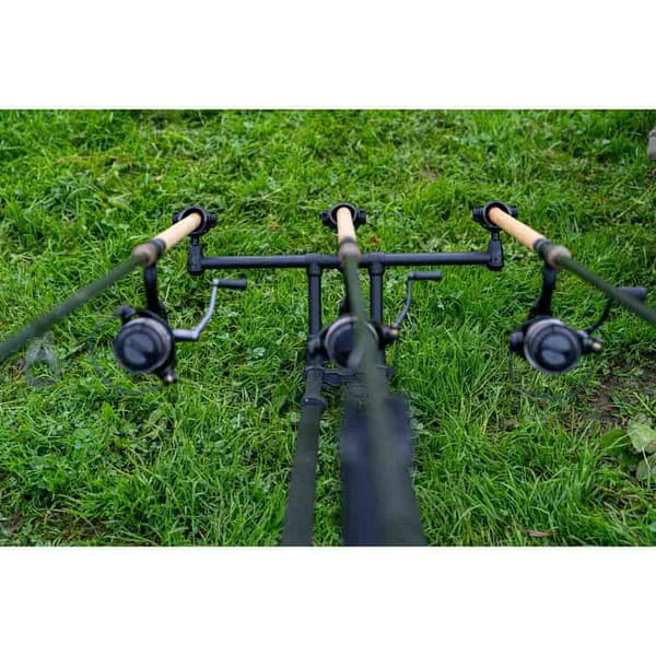 Korum Deluxe 3 Rod Kolmijalka