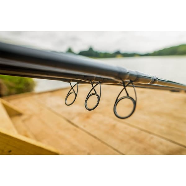 Preston Innovations Monster Xtreme Distance Feeder Karpspö Silver 4.20 m