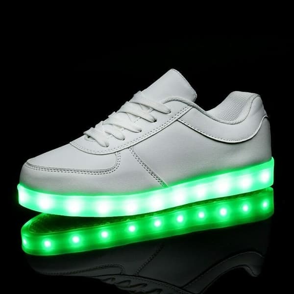 LED Sneakers med lisser, størrelse 35, Hvit