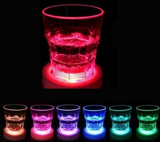 LED-ljus med 16 olika färger (vattentät) inkl. fjärrkontroll