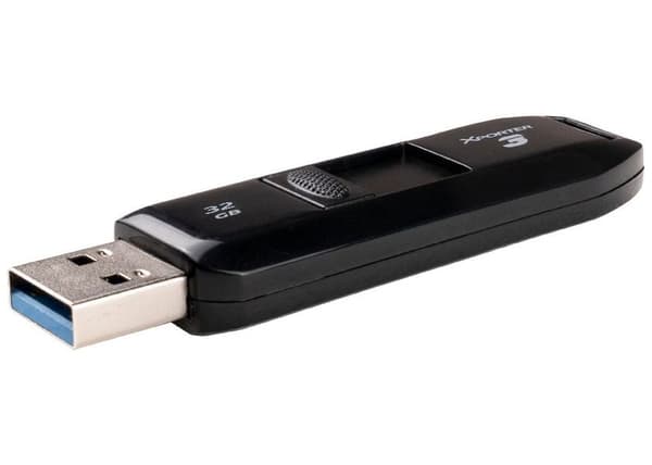 PATRIOT Xporter 3 32GB / USB 3.2 Gen 1 / vysouvací / plastová / černá Sort