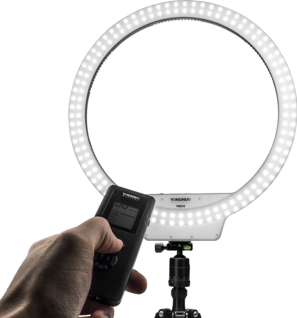 Yongnuo LED YN608 WB-blits