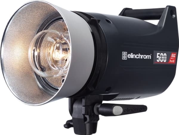 Elinchrom E20662, musta, universaali, 5500 K, 0,6 sekuntia/sivu, 2,5 sekuntia/sivu, 300 W
