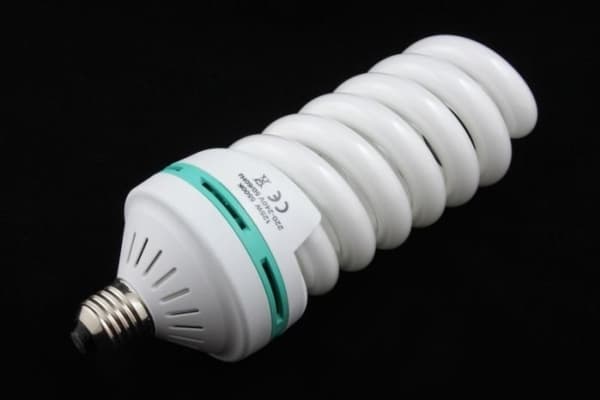 Massa Studio Light 125w + jalusta