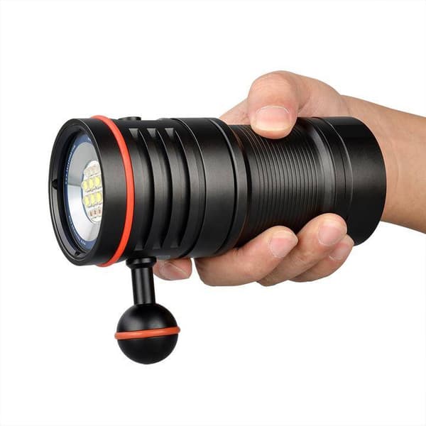 Undervattens Ficklampa Dykning TrustFire DF50, 6500 Lumen, 70 Meters Djup, 105 Meter Räckvidd