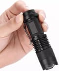Miniatyrbild 3 av 4: Ficklampa med zoom, Svart