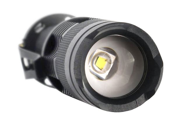 LED-käsitaskulamppu everActive FL-180 "Bulet" CREE XP-E2 LEDillä