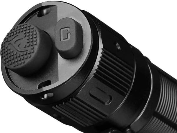 Fenix TK16 V2.0 -taktinen taskulamppu