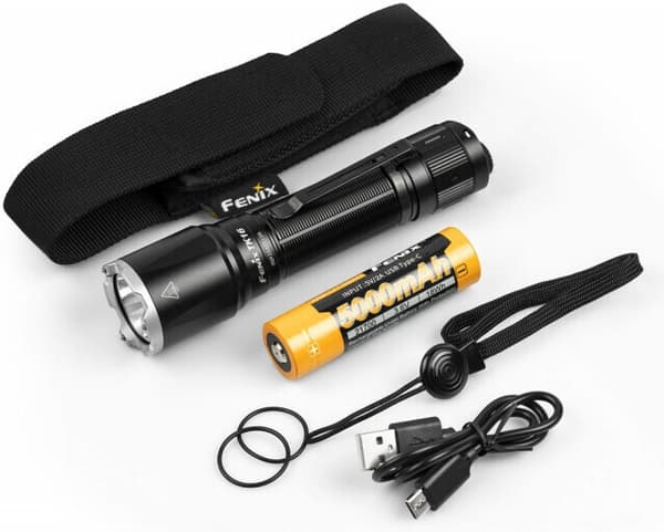 Fenix TK16 V2.0 -taktinen taskulamppu
