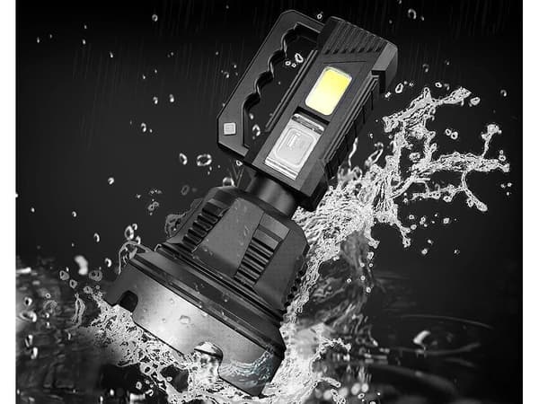 LED-taskulamppu jalustalla ja Powerbankilla