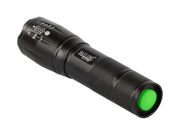 Tehokas taskulamppu CREE LED T6 ja Q3 UV-teknologialla