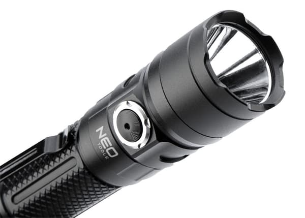 Genopladelig USB C lommelygte 1500lm SST40 LED