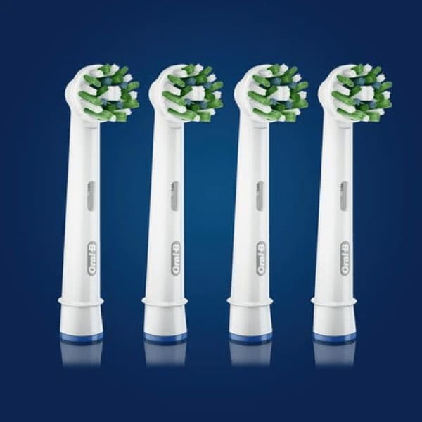 Oral-B CrossAction Borsthuvuden – 4-pack
