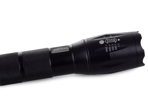 Bailong taktinen taskulamppu cree zoom LED XM-L T6 malli 1831