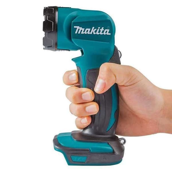 Ficklampa - MAKITA - DEADML815 - 18V batteri - Räckvidd 200m - 2 lägen