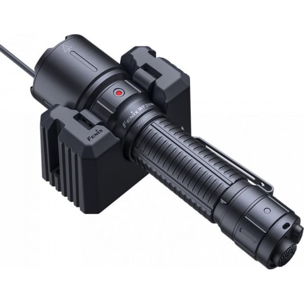 Fenix WF26R -taskulamppu, 3000 lm