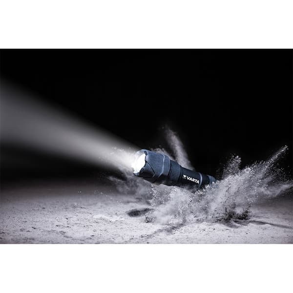 Varta Lykta Indestructible F10 Pro 6w Led Alu 300 Lumen Svart