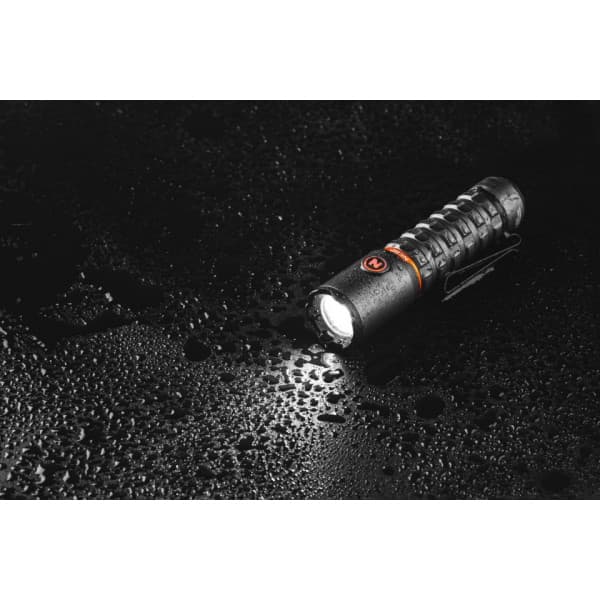 Nebo Torchy 2K -ficklampa