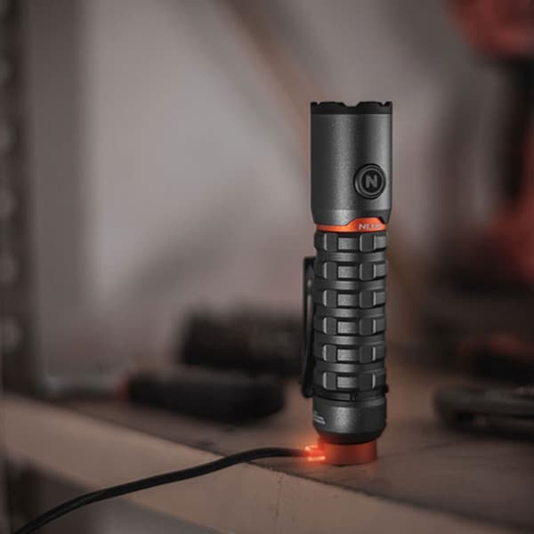 Ladattava LED-taskulamppu Nebo Torchy 2K 2000 Lm Kompakti