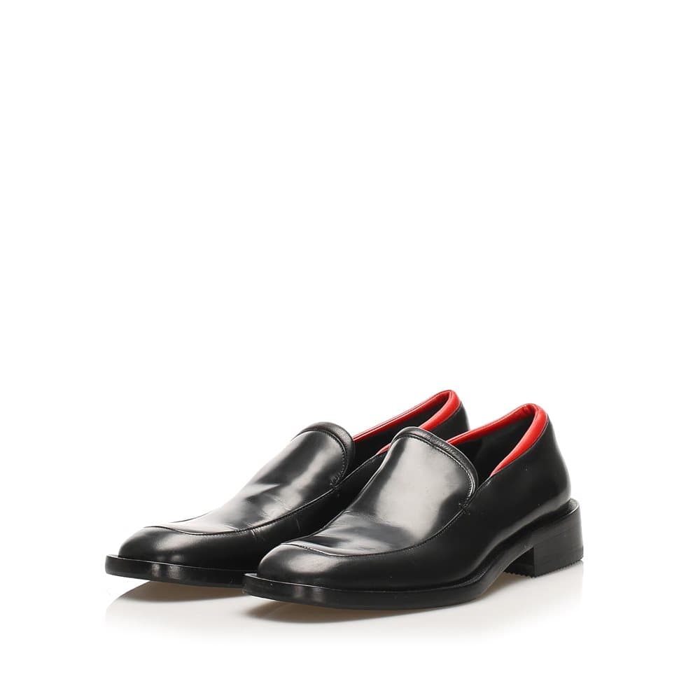 Pre-owned Gucci Leather Loafers Black