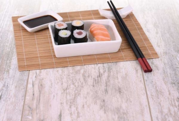 EXCELLENT SUSHI SERVERING HOUSWARE för 2 personer 12 artiklar