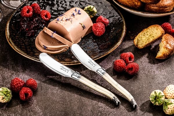LAGUIOLE Smørkniver Laguiole Pearl SETT 4 SdV