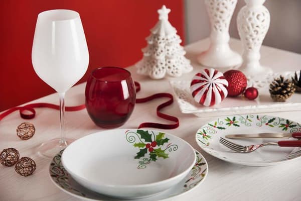 Komplett service - Excelsa bordsservering - 64134 - SERV.TAV.18 stycken JULHOLLY