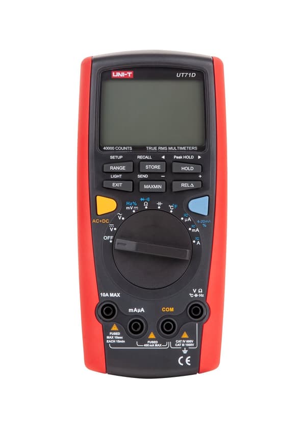 UT71D multimeter