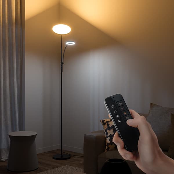 36W golvlampa med två huvuden med fjärrkontroll 2700K~6500K Färgtemperatur 10 nivåer Ljusstyrka AC100~240V