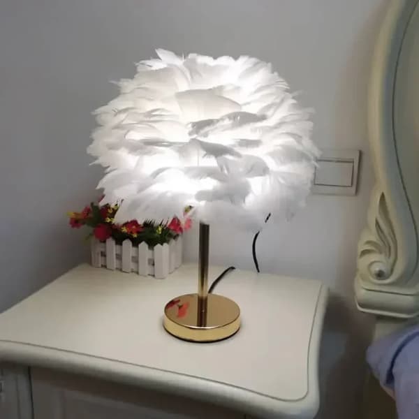 Fjäderbordslampa, LED-ljuskälla, energieffektiv design,EU, Vit
