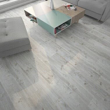 Hightrail Pine AC4 7 mm laminatgulvpaneler