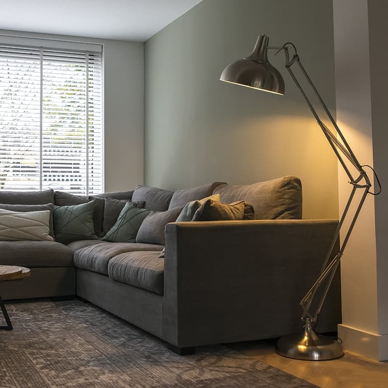 Design golvlampa stål - Hobby