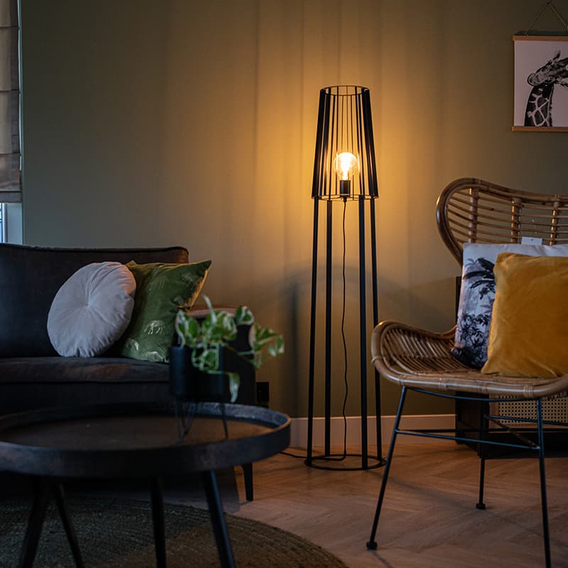 Modern golvlampa svart - Wieza