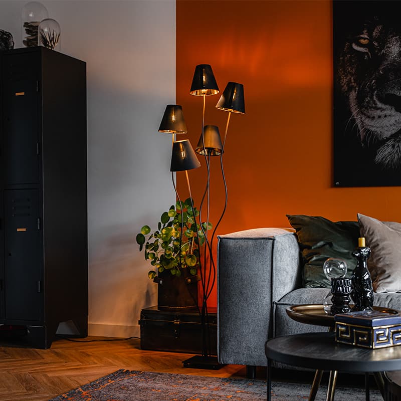 Design golvlampa svart med guld 5-ljus - Melis
