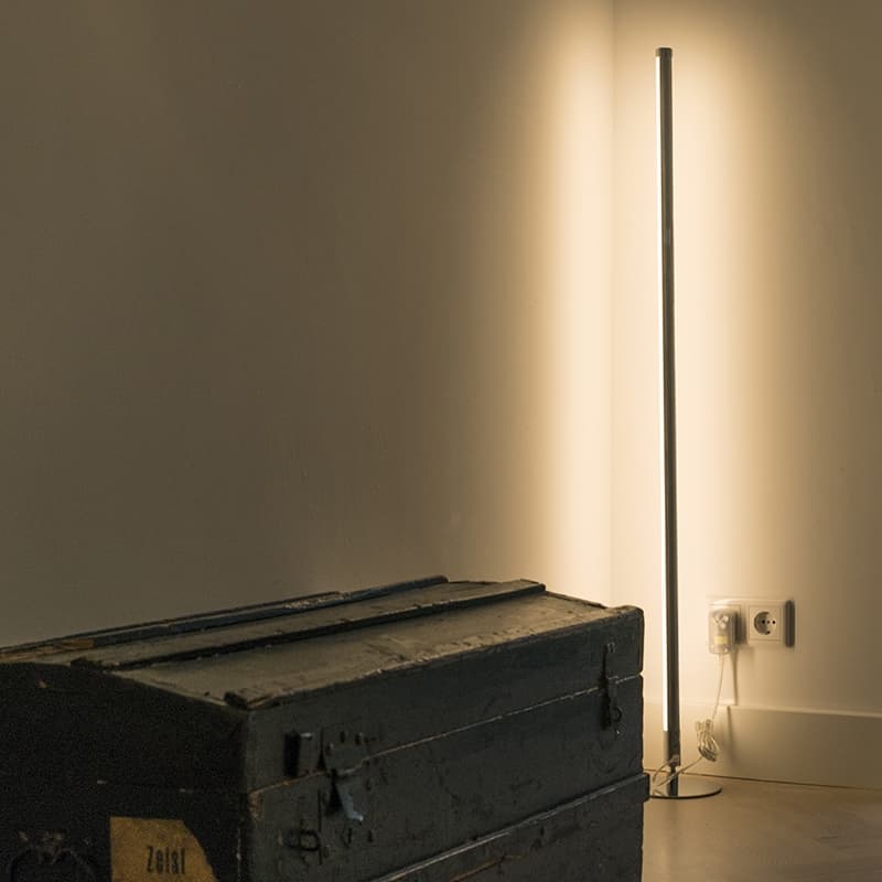 Modern golvlampa LED krom - Line-up