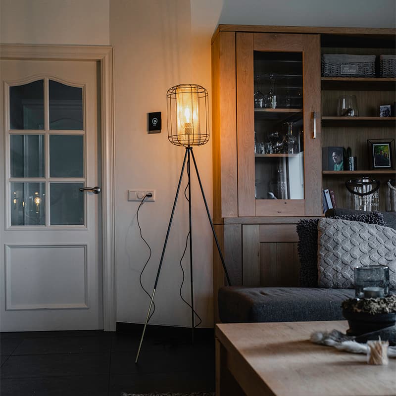 Design golvlampa stativ svart med guld - Gaze